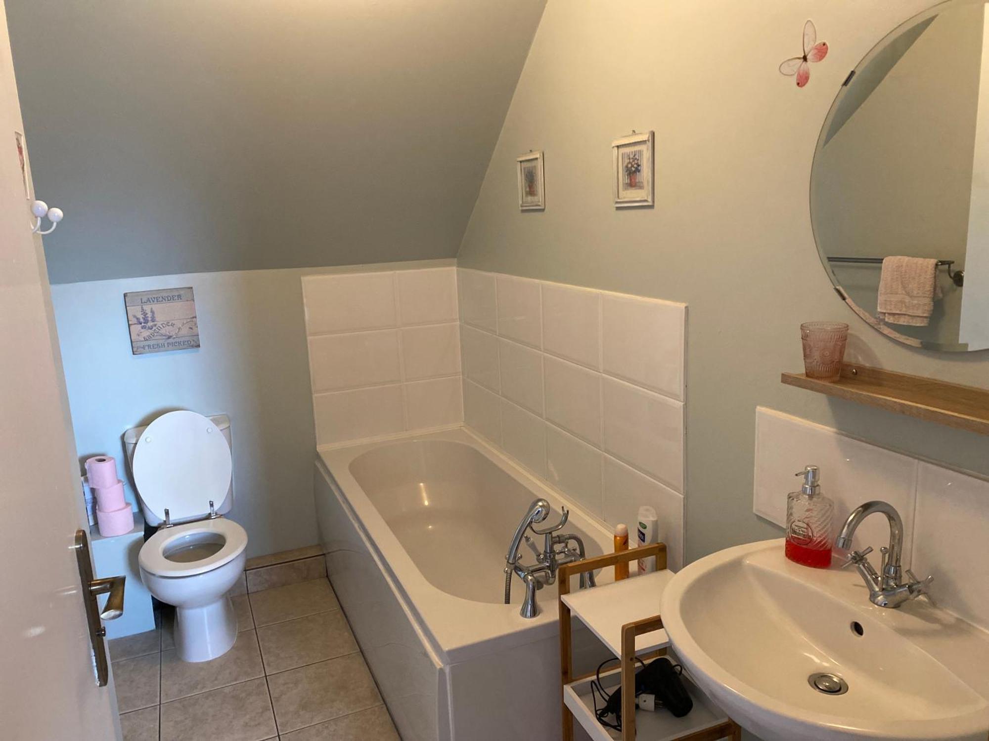 Chambre De Rose - Le Refuge Des Parachutistes - En Bordure Du Marais Neuville-au-Plain Екстериор снимка